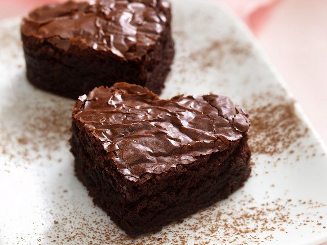 dolci per una cena romantica a lume di candela